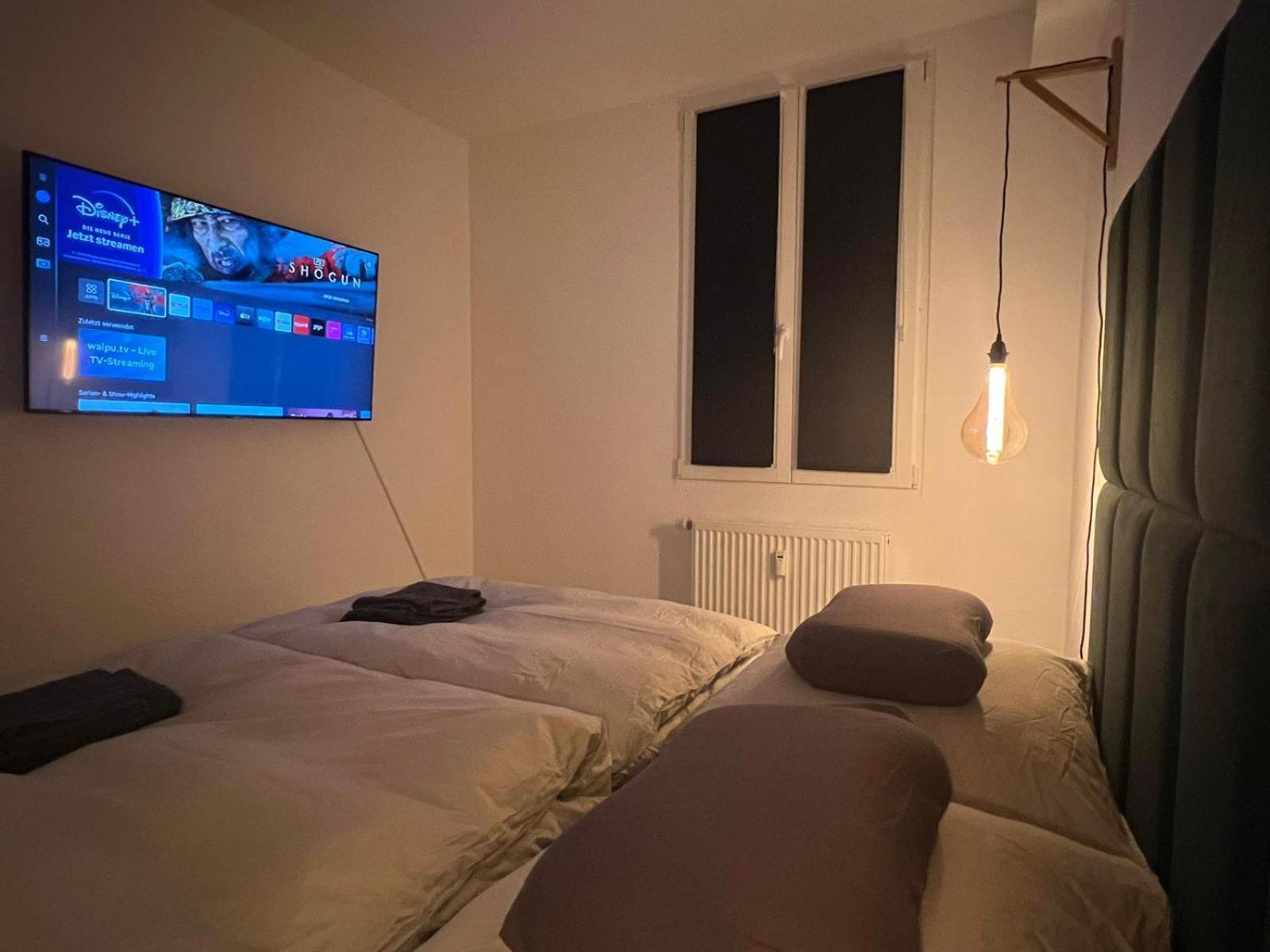 100M E-Ladestation - Max 4 Pers - Duesseldorf - Ruhrgebiet - Pilgerstaette Apartment Velbert Ngoại thất bức ảnh