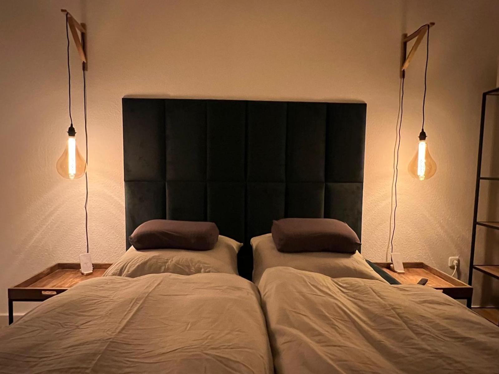 100M E-Ladestation - Max 4 Pers - Duesseldorf - Ruhrgebiet - Pilgerstaette Apartment Velbert Ngoại thất bức ảnh